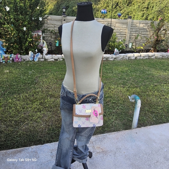 NWT LUV BETSEY TOP HANDEL LOGO CROSSBODY - Picture 5 of 8